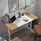 Bureau debout réglable en acier de 47 po Getty Modern par