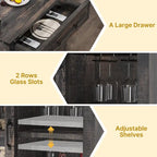 Meuble de bar à café de style ferme avec porte coulissante de grange et support à verres à vin