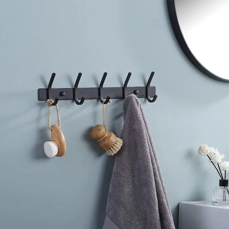 Patère de salle de bain avec 5 crochets pour peignoirs et serviettes