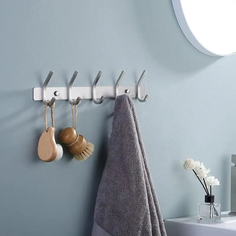 Patère de salle de bain avec 5 crochets pour peignoirs et serviettes